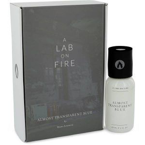 Almost Transparent Blue Perfume, de A Lab on Fire · Perfume de Mujer